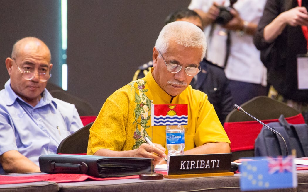 Kiribati President Anote Tong (centre) listens to a speaker during the smaller island states leaders' meeting as part of the Pacific Islands Forum in Port Moresby.