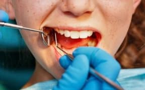 Dentist
