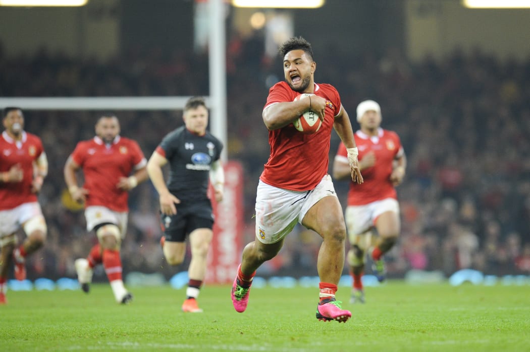 Sione Vailanu scored a runaway intercept try to level the scores after half-time.