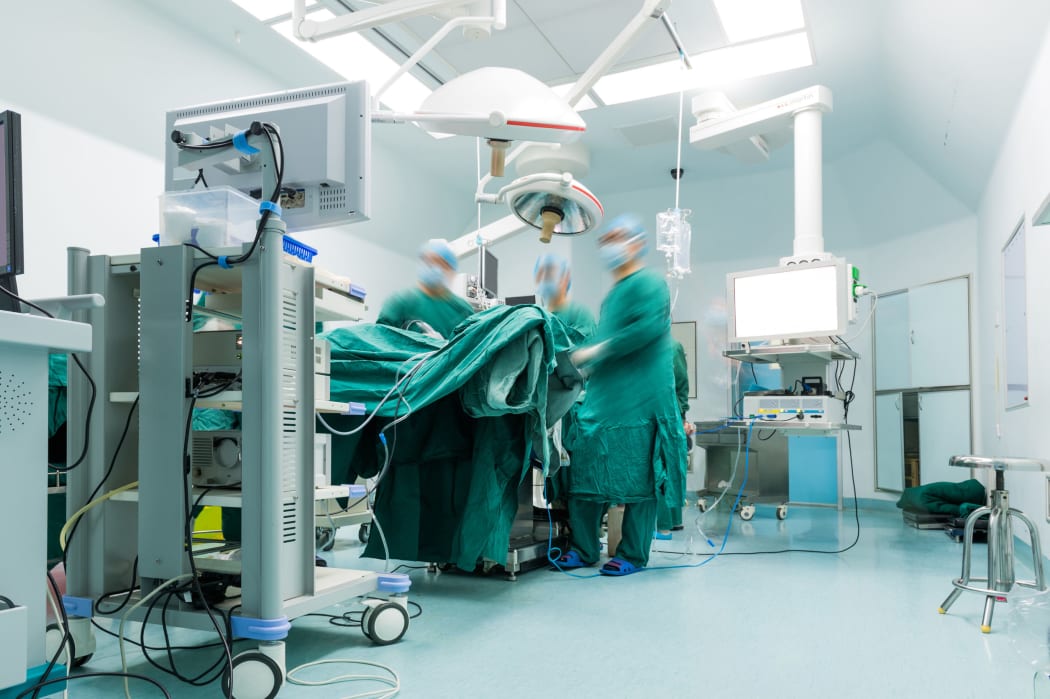 Public hospitals reported more than 500 adverse events or failures in the past year.