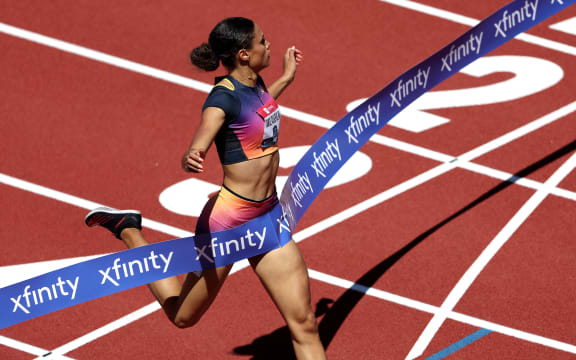 EUGENE, OREGON - JUNE 24: Sydney McLaughlin competes in the Women's 400 Meter Hurdle Final setting a new world record with a time of 51.41 during the USATF Championships at Hayward Field on June 24, 2022 in Eugene, Oregon.   Sean M. Haffey/Getty Images/AFP (Photo by Sean M. Haffey / GETTY IMAGES NORTH AMERICA / Getty Images via AFP)