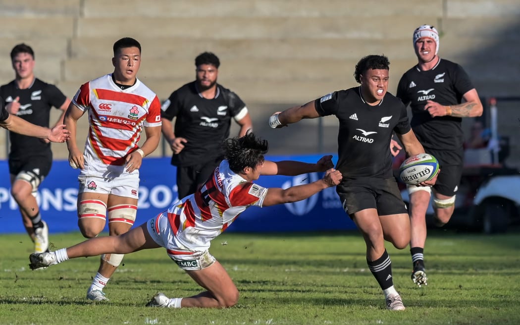Ajay Faleafaga playing for the NZ U20 team.