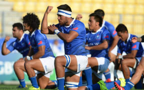 The Samoa Under 20s perform the Siva Tau.