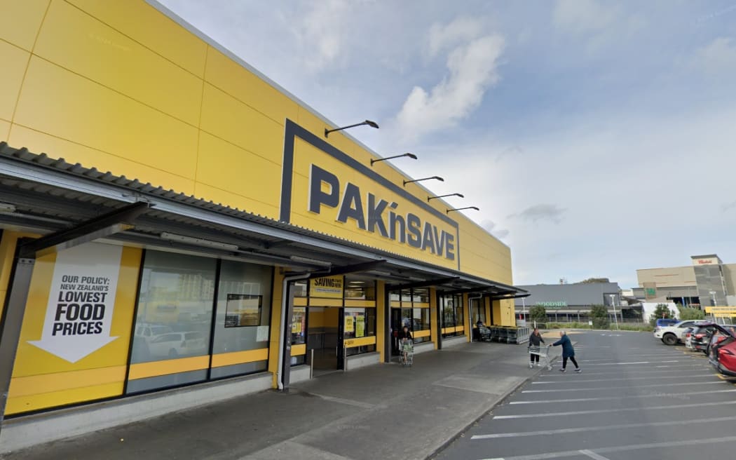 Pak'n Save in Maunkau.