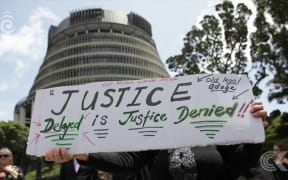 Pike River families present peer reviewed plan for safe mine re entry