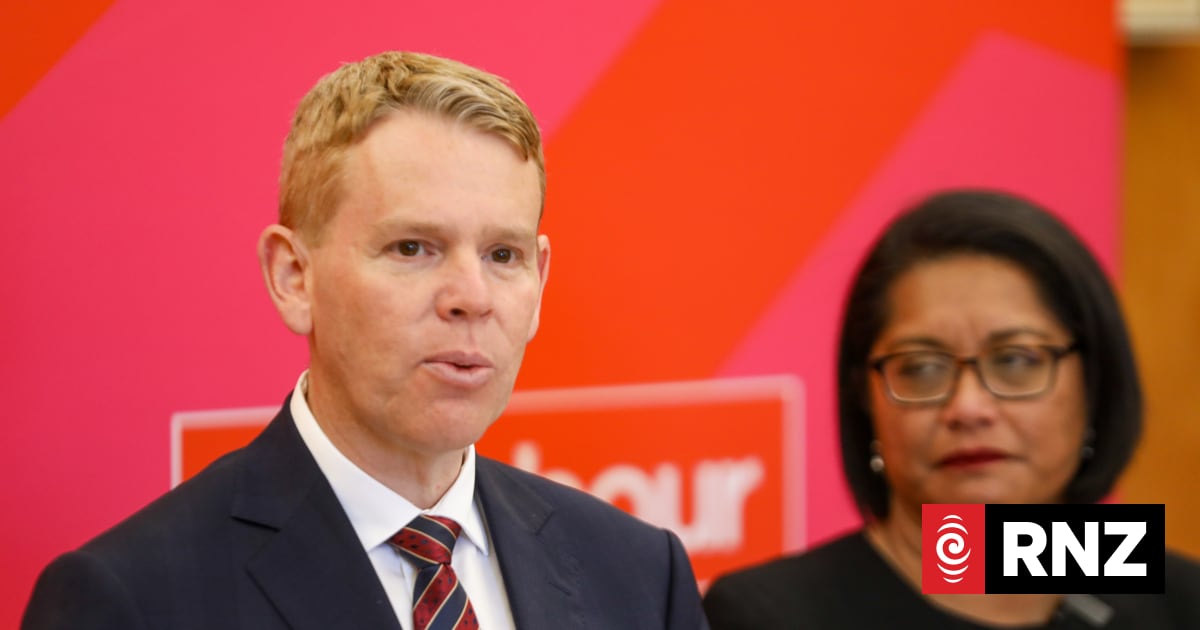 Labour plans to cut school uniform costs and allow 'affordable, generic' options
