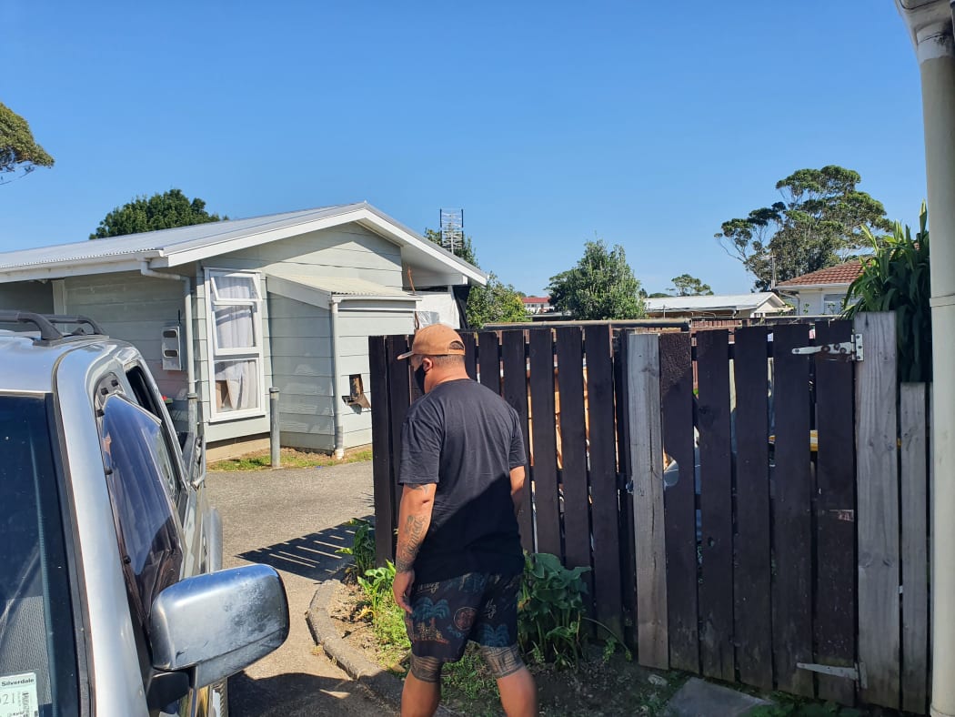 Tuala continues his deliveries to those stricken by Covid, this time it's to Ōtara.
