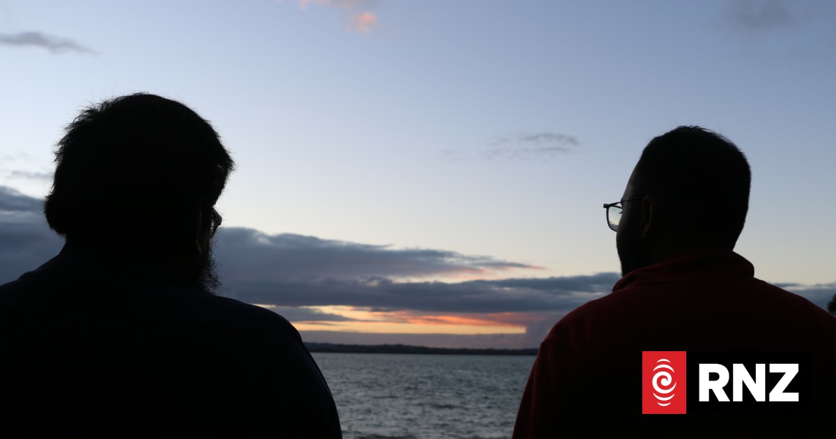 How do you know when Ramadan begins? A night with the NZ moon sighters