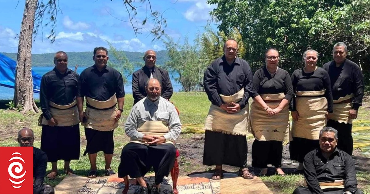 Tongan Kingand Prime Minister take steps to resolve differences - Vimarsana News