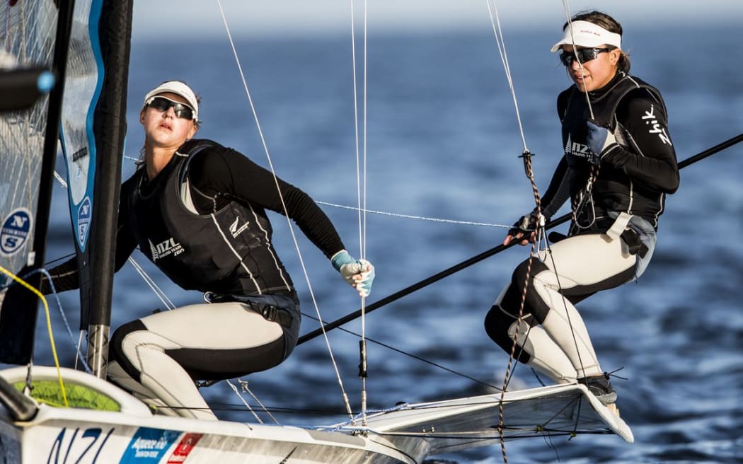 Alexandra Maloney and Molly Meech on Guanabara Bay, 2015.