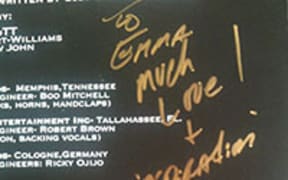 A message to Emma from Cody, saying "Much love and inspiration, sing sing sing".