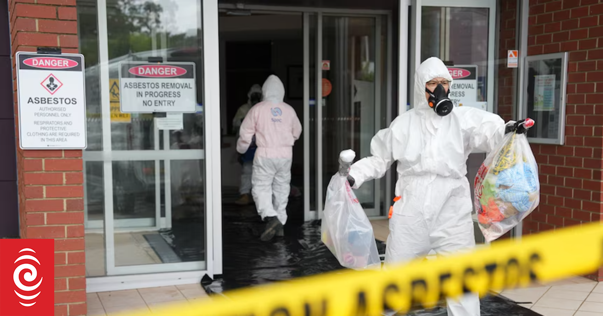 Asbestos in play sand a fluke discovery in lab