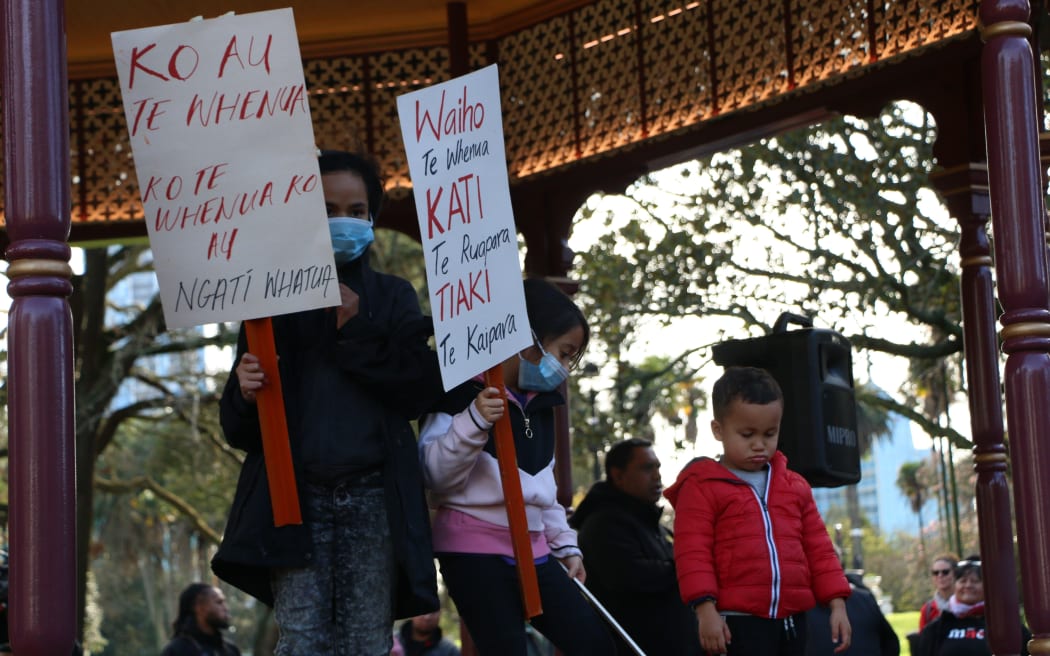 Hikoi in central Auckland for Dome Valley which is north of Auckland