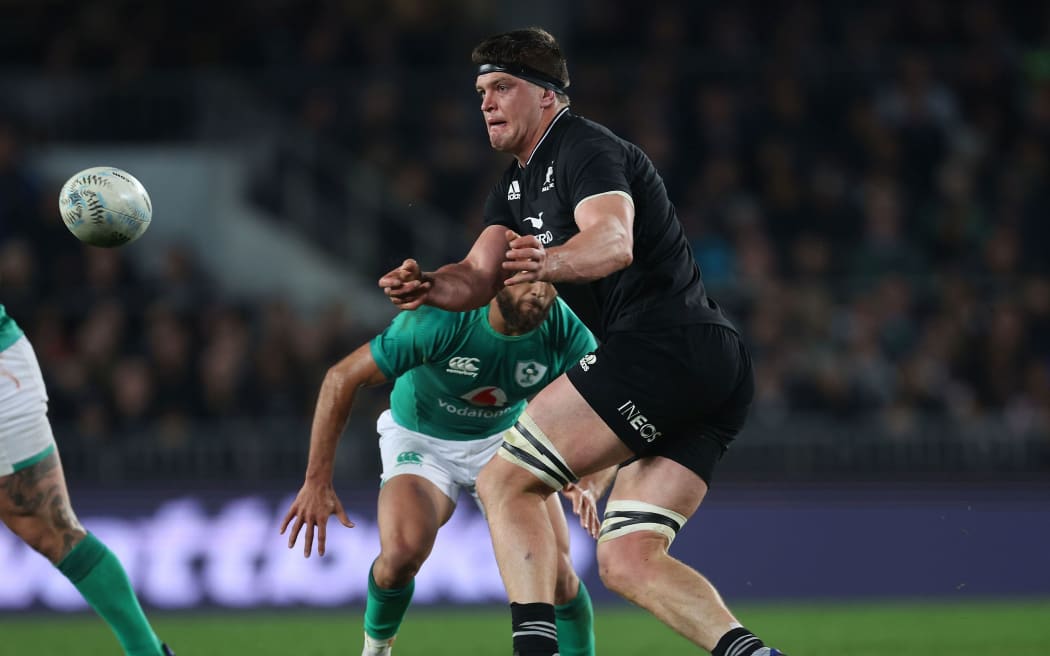 All Blacks Scott Barrett playing against Ireland 2022.