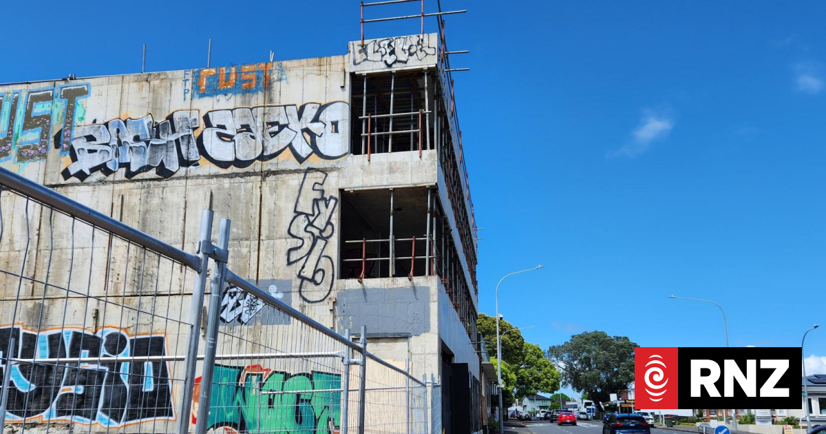 Owner of half-finished Auckland apartment project faces removal from Companies Register