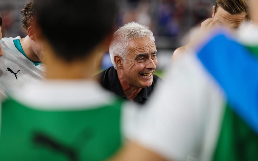 All Whites coach wants pro players only | RNZ News