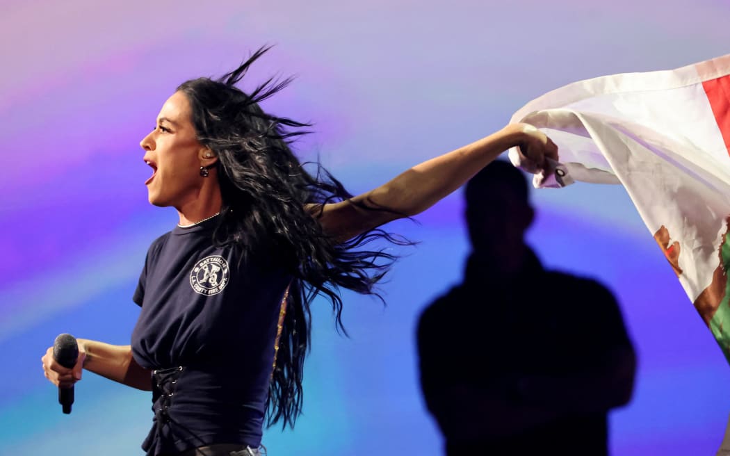 INGLEWOOD, CALIFORNIA - JANUARY 30: Katy Perry performs onstage during the FIREAID Benefit Concert for California Fire Relief at Intuit Dome on January 30, 2025 in Inglewood, California.   Amy Sussman/Getty Images for FIREAID/AFP (Photo by Amy Sussman / GETTY IMAGES NORTH AMERICA / Getty Images via AFP)