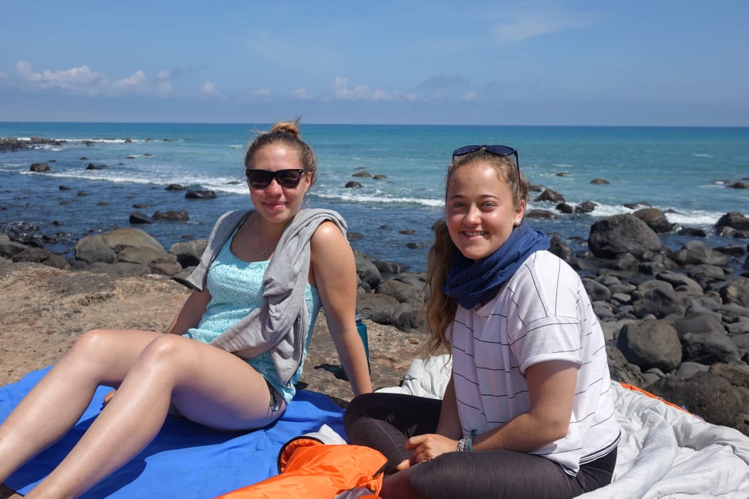 German backpackers Lisa Reinhardt and Nina Schrimb.