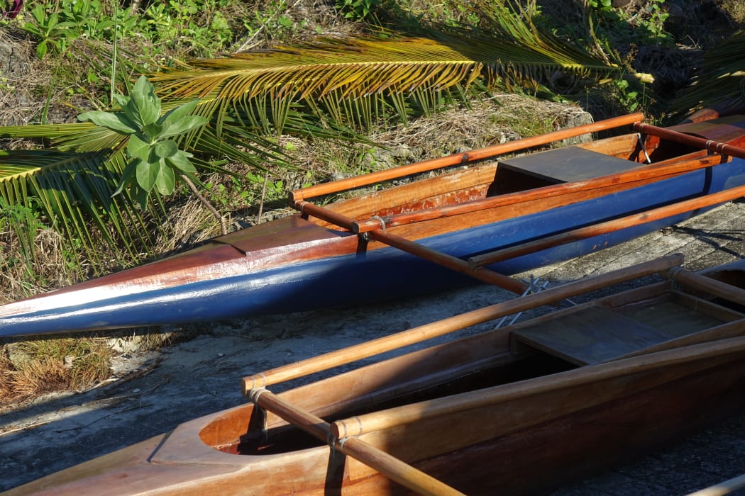 Nuie canoe