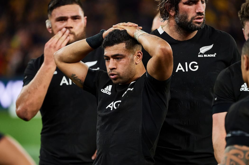 PERTH, AUSTRALIA - AUGUST 10: Richie Mo'unga of the All Blacks looks dejected after the teams defeat during the 2019 Bledisloe Cup test match between the New Zealand All Blacks and the Qantas Wallabies at Optus Stadium, August 10 2019 in Perth,