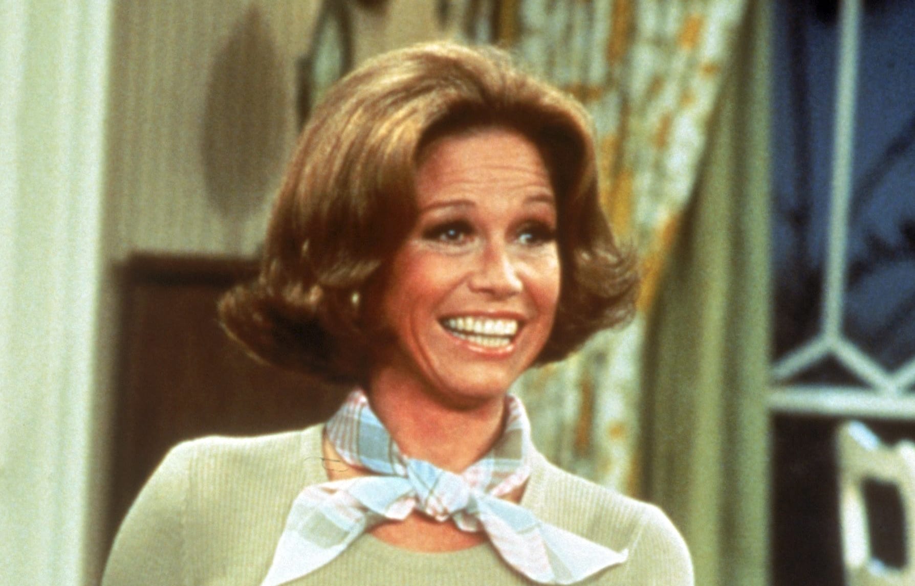The actress in the Mary Tyler Moore Show, the US TV series which ran frm 1970 to 1977.