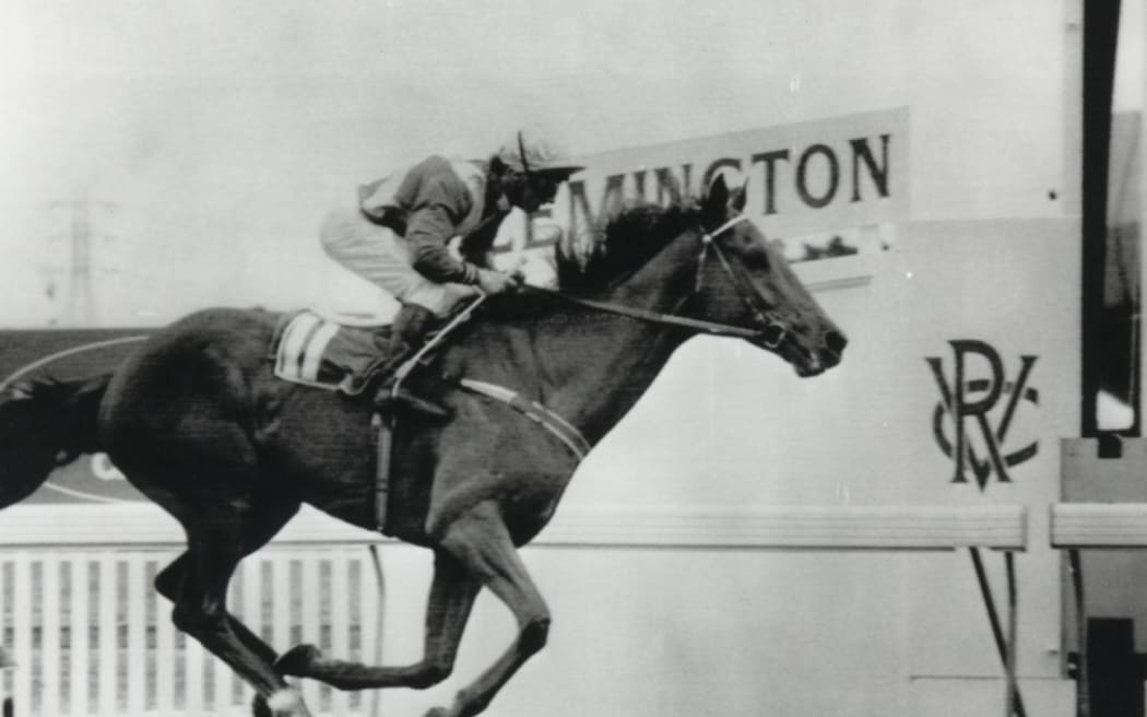 Kiwi winning the 1983 Melbourne Cup
