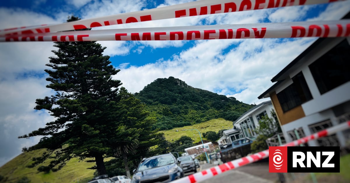 Tauranga mayor hopes to be able to reopen Mauao Mount Maunganui tracks by summer