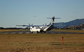 ATR waiting to take off, Nelson Airport
