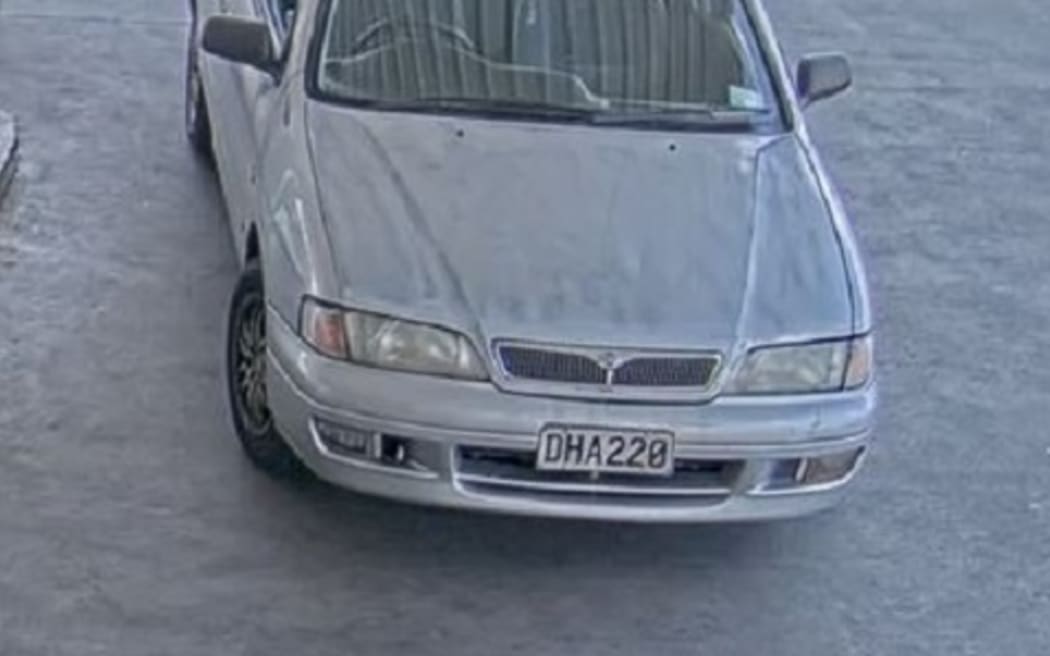Police are asking for sightings of a silver Nissan Primera, registration DHA220 seen in Kihikihi on 5 January.