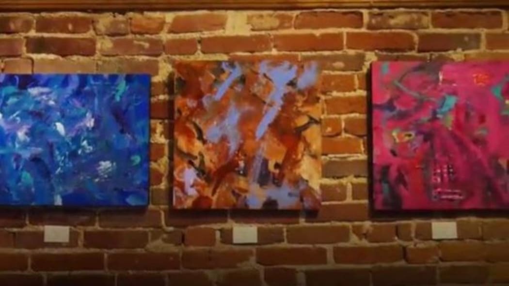 Metro's large paintings sell for a few hundred dollars