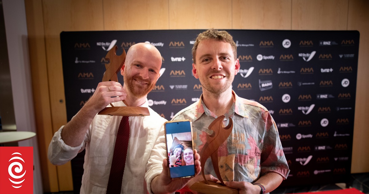 'It means a lot to be called the best group': The Beths triumph at the Aotearoa Music Awards - Vimarsana News