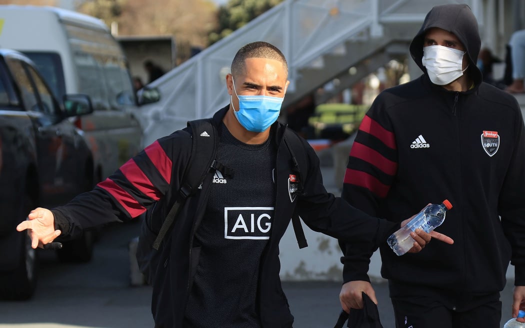 Aaron Smith wears a mask during a North Island rugby team training session at Hutt Rec in Lower Hutt on Monday 31 August 2020. © Copyright image by Marty Melville / www.photosport.nz