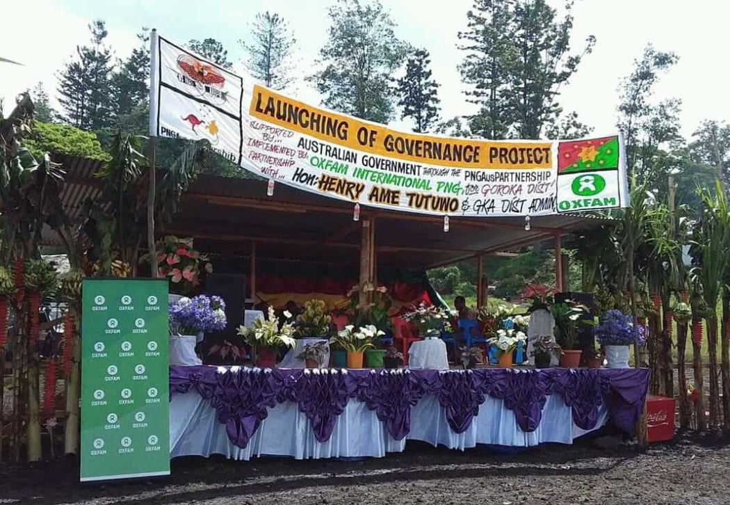 Launch of Australia-funded governance project, with Oxfam, in Papua New Guinea's Eastern Highlands.
