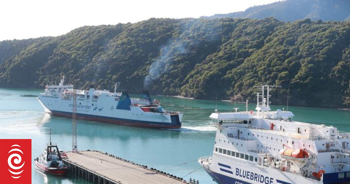Cook Strait crossings cancelled again due to weather | RNZ