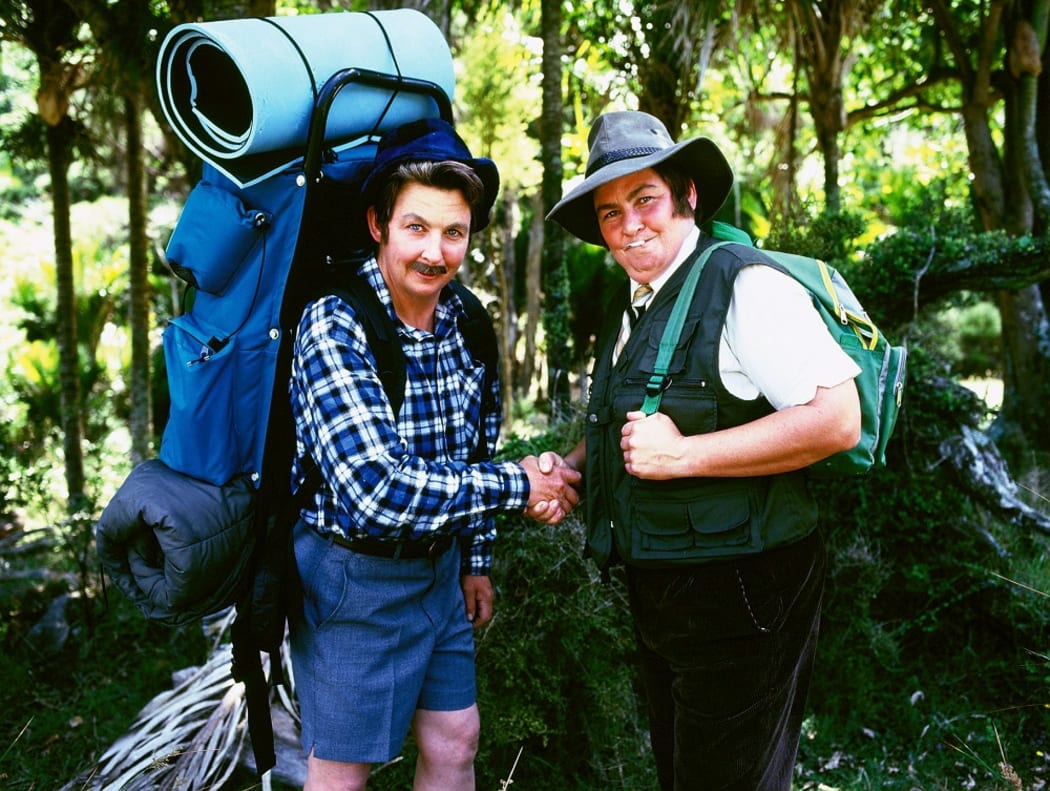 The Topp Twins' Ken and Ken go bush