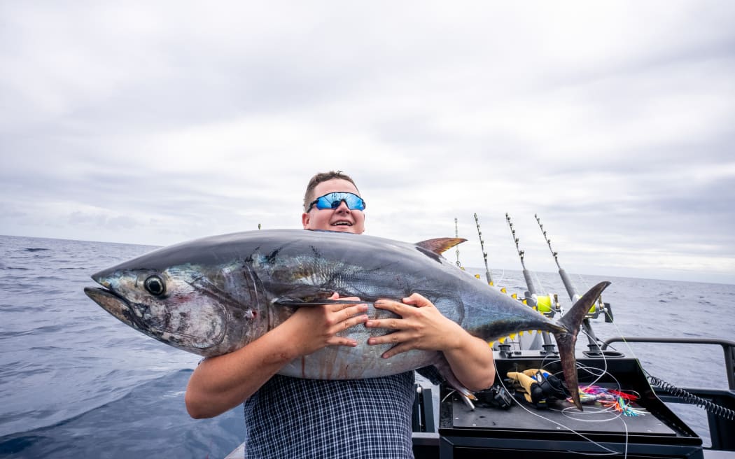 Ben Carson with a Pacific Bluefin Tuna estimated between 40-50kg.