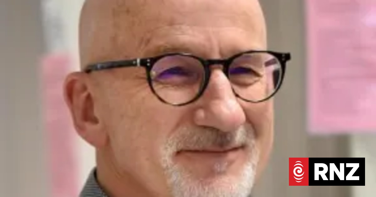 Professor who dedicated forty years to improving oral health 'humbled ...