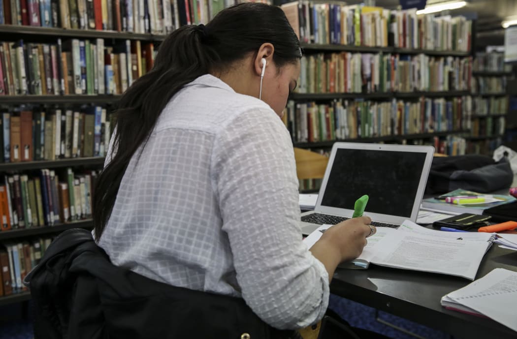 Generic Library / Students