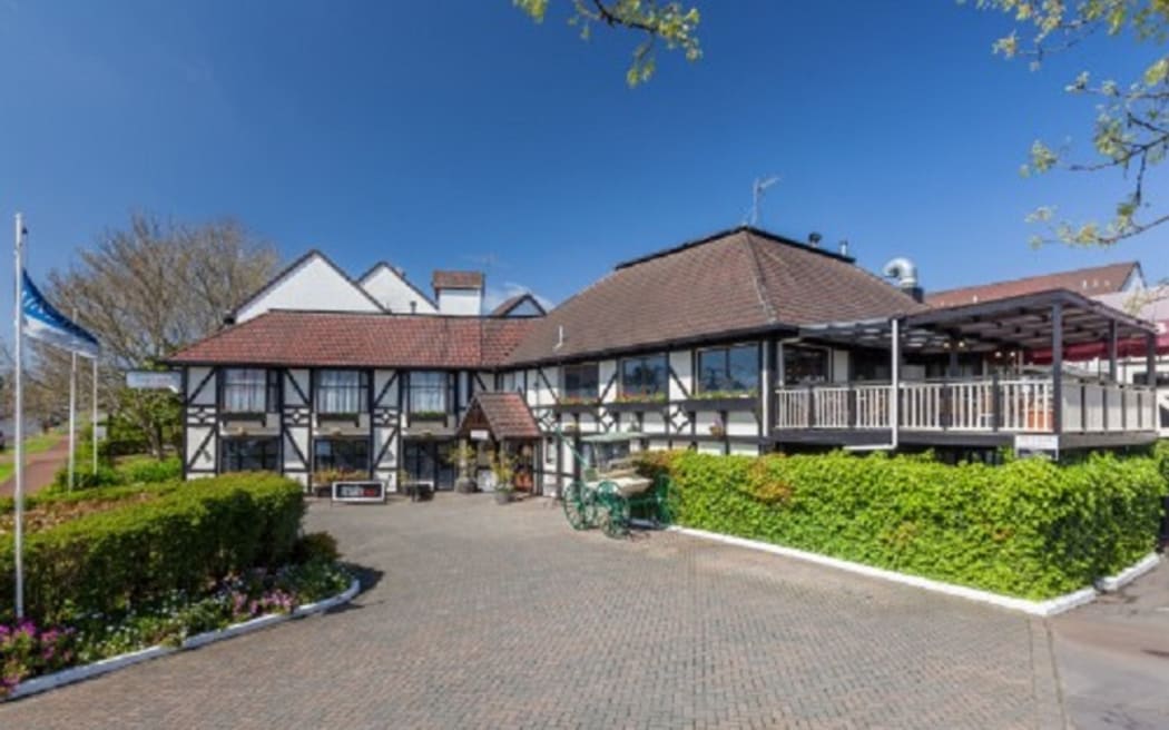 The Surrey Hotel in Greylynn - built in the Tudor age (1989)