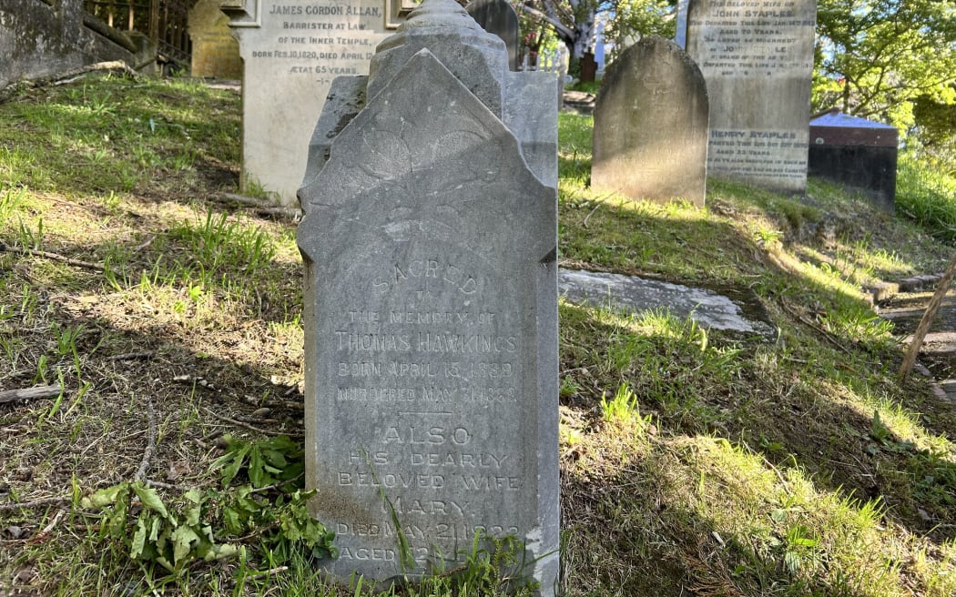 The unusual headstone of Thomas Hawkings, proclaiming him the victim of murder.