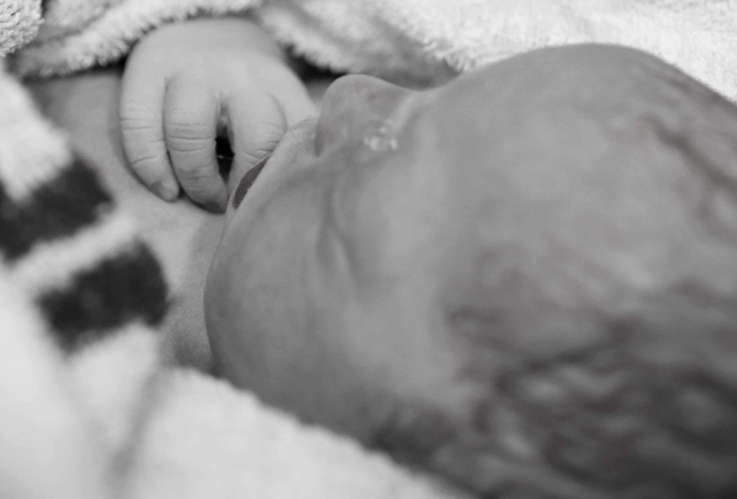 The images can be confronting but Nicola Devine's own research shows photography can help the grieving process.