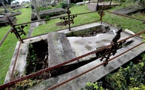 Several historic gravestones have been vandalised at a cemetery in the Auckland suburb of Parnell on Monday.