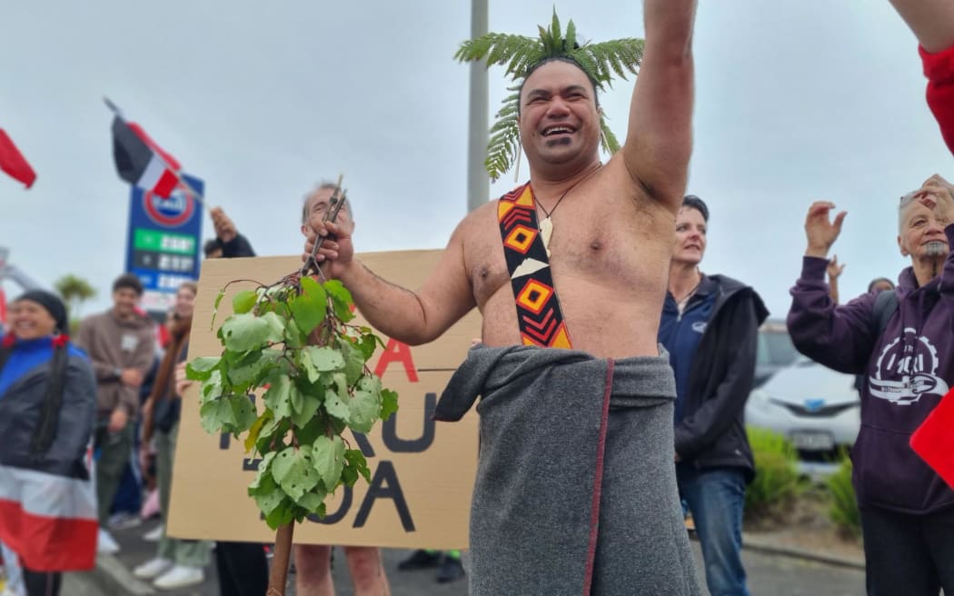 Te Kēnana Pauro at the New Plymouth Protest