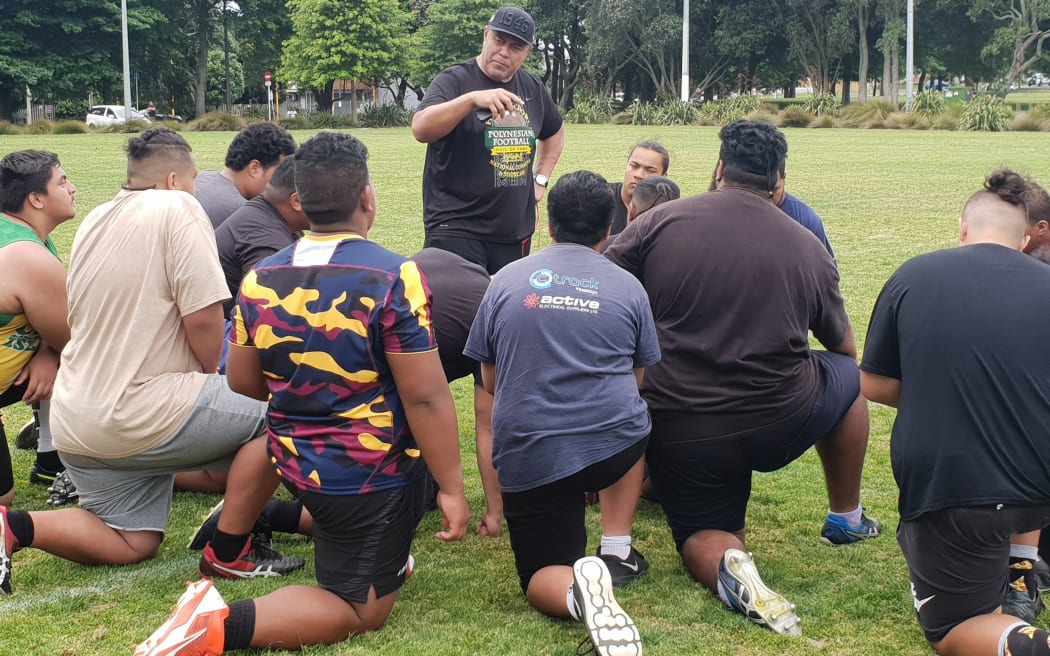 Former NFL star Jesse Sapolu held a clinic for New Zealand American football players in South Auckland on December 8, 2019.