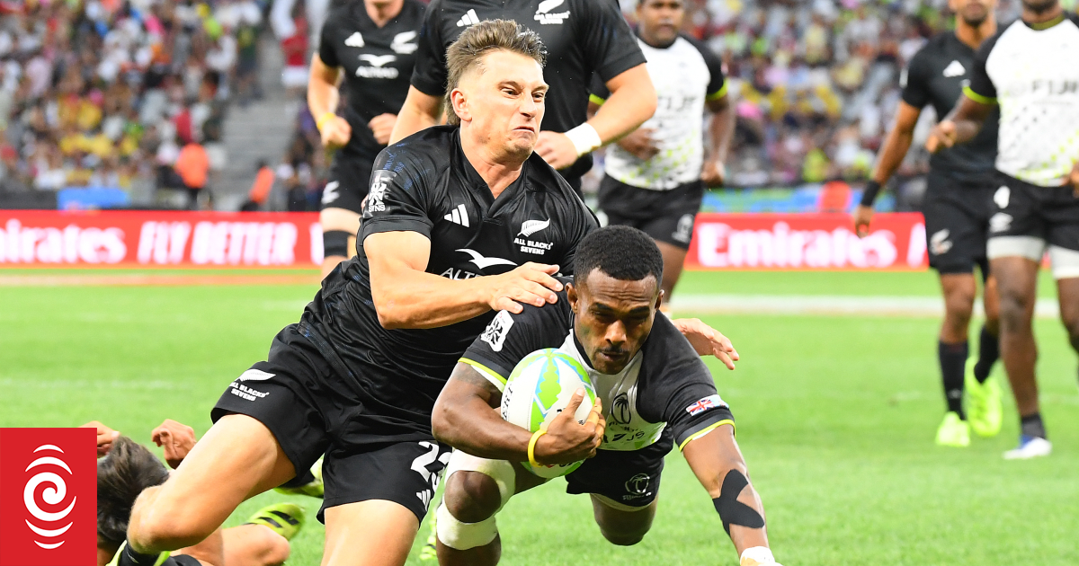 Rugby: Fiji men defeat New Zealand to book sevens semifinal spot