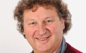Dr Hamish Spencer