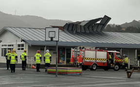 Konini Primary School in Wainuiomata had to be closed on Thursday 5 June, 2025, after the roof of its library lifted in strong winds.