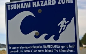 Tsunami sign