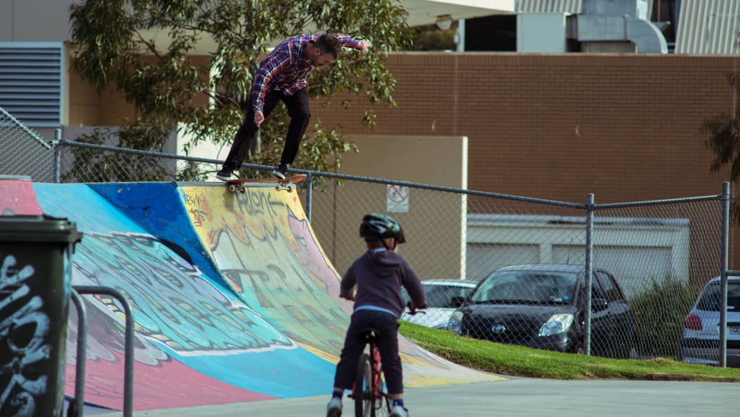 Max Olijnyk, backside tailslide, Northcote skatepark, Melbourne.