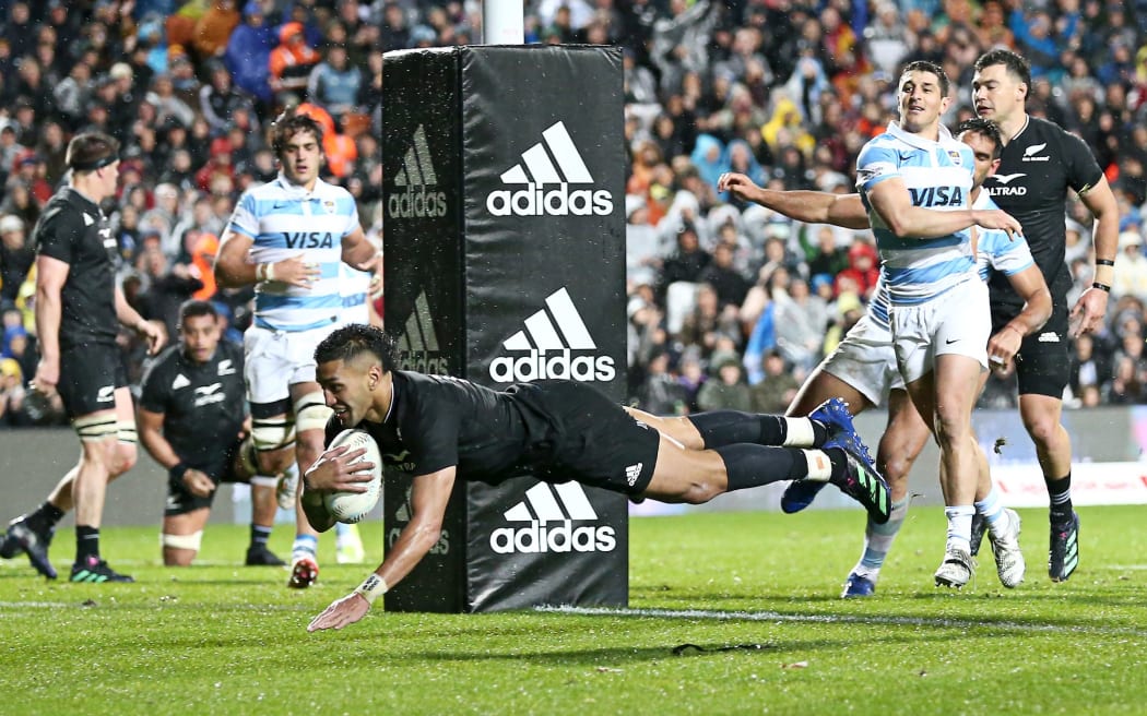 All Blacks centre Rieko Ioane scores his try in the Rugby Championship Rugby match between the New Zealand All Blacks and the Argentina Pumas at FMG Stadium Waikato in Hamilton.